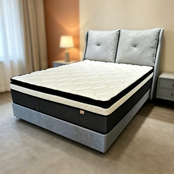 Bedframe 002